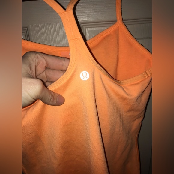 Lululemon | 6 - Picture 3 of 4